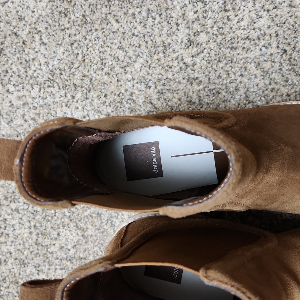 Dolce Vita Boots, Size 9 - Picture 3 of 8